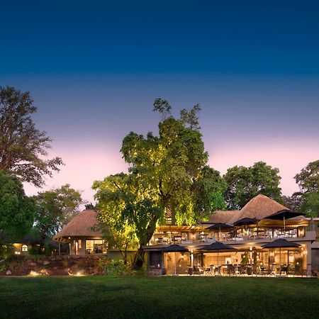 Ursula'S Homestead Victoria Falls Exterior foto